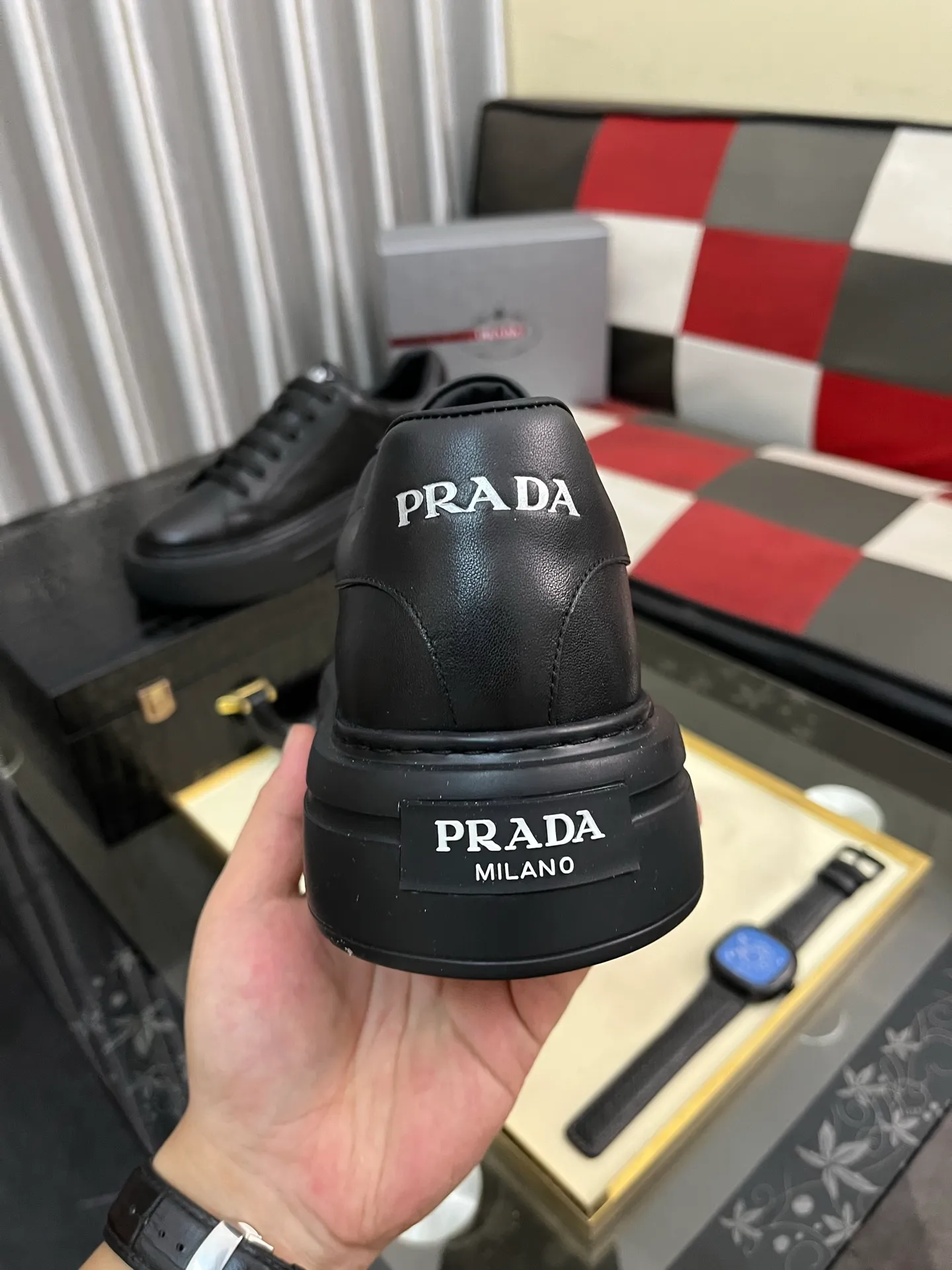 Men's shoes 💰580⌚️⌚️【PRADA】Prada casual shoes, originally developed 1:1, made of high-mercerized cowhide with imported cowhide, silk sheepskin lining, rubber outsole, comfortable and soft on the foot, size: 38-444️⃣Colors available